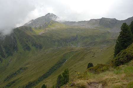 The Ahornspitz from the main approach route