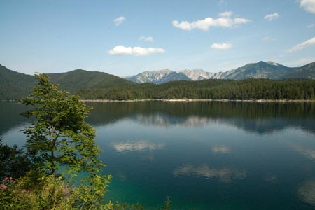 Eibsee - looking north across the lake