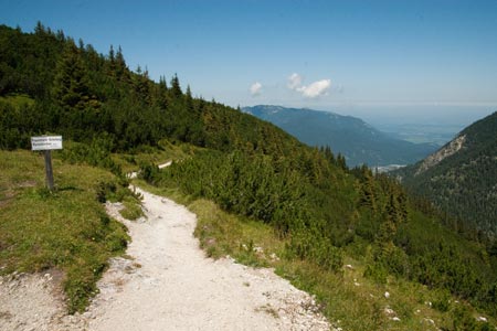 Path to Esterberg from summit ridge of Wank