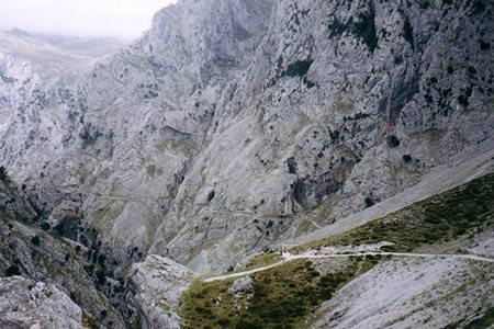 Picos De Europa - Cares Gorge - path down  to canal