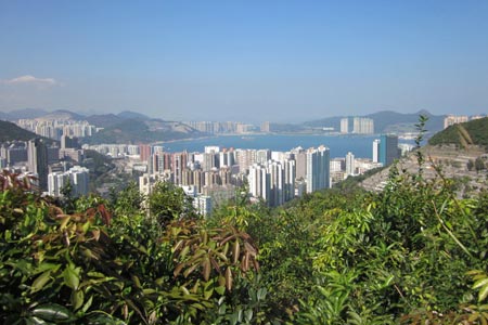 Chai Wan and the terraces of the Chinese cemetery