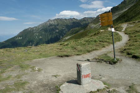 The Franco-Swiss border at Col de Balme