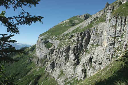 Limestone cliffs from the Desert de Platé path