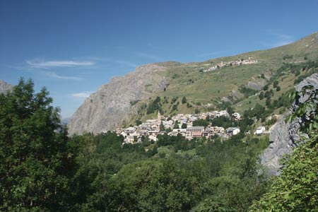 La Grave from GR54 near Villar d'Ar&egrave;ne