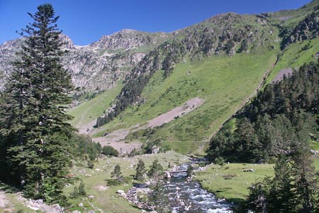The beautiful Marcadau Valley