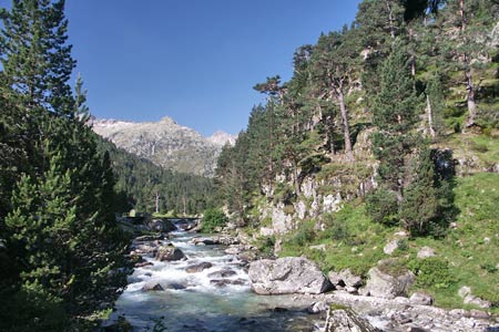 The Marcadau Valley near Pont du Cayan