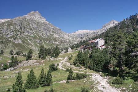 The Refuge Wallon occupies a stunning position