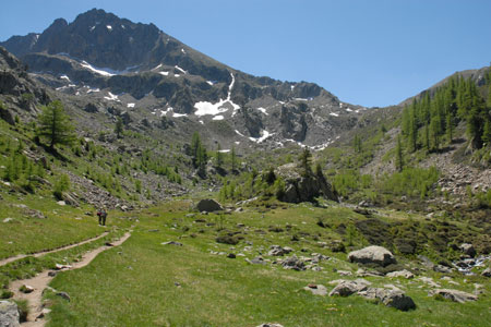 Mont Neiglier seen en route to the Lacs de Prals