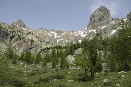 Courgourde (2921m) near the Refuge Cougourde