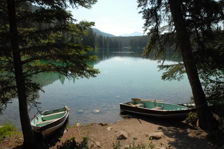 Looking across Fifth Lake