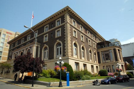 Classic North American architecture in Victoria