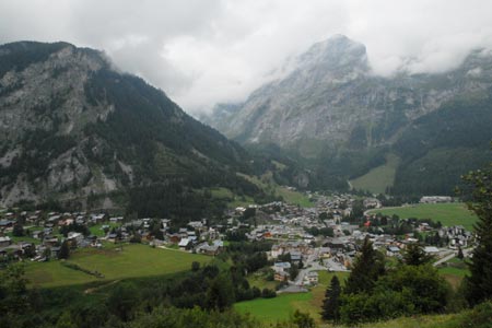 Pralognan from the la Croix path
