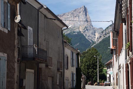 Mont Aiguille dominates this street in Clelles