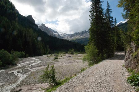 The view up the Val de Contrin