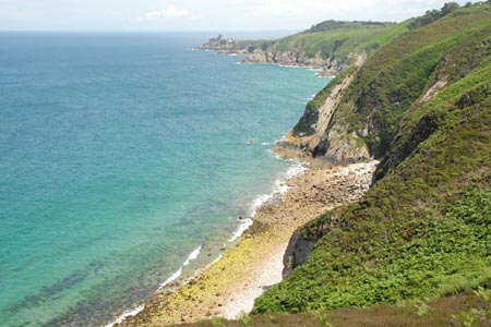 The cliffs seen approaching Fort de la Latte
