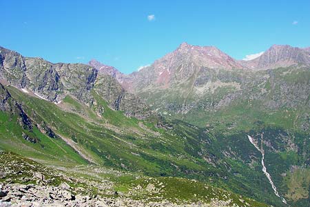 Traverse on Jubilaumssteig after Sandesjochl