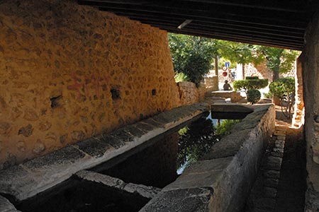 The wash house in Biniaraix
